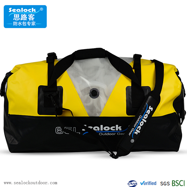 Výhody a nevýhody vodotesnej tašky Duffel