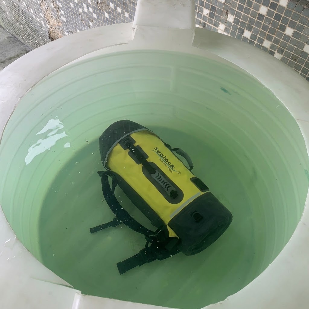 Proces výroby vodotesného batohu IPX8