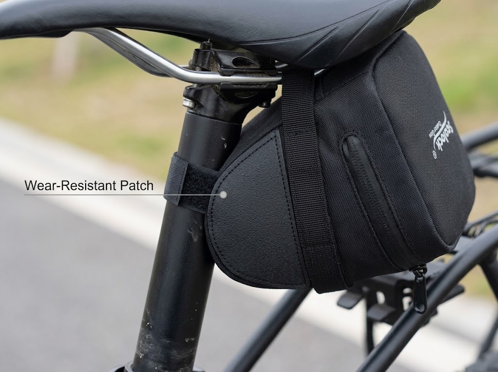 Materiály tašiek na bicykle a motocykle – čo s nimi robí cesta